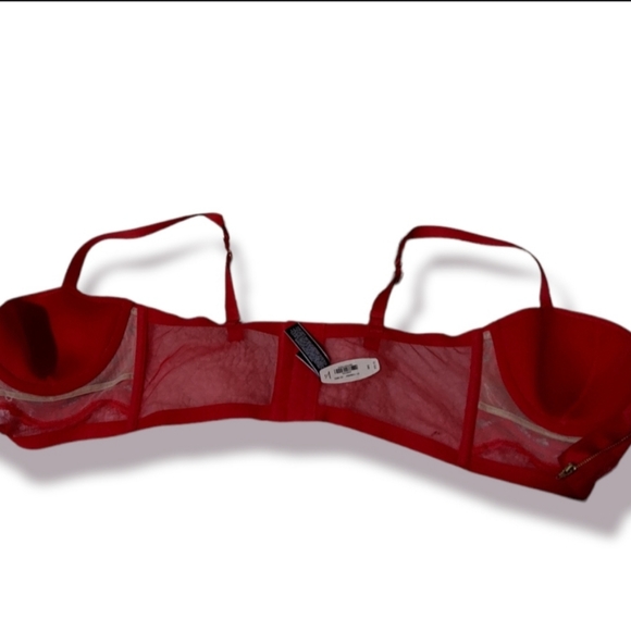 🆕 Victoria's Secret - Picture 2 of 6